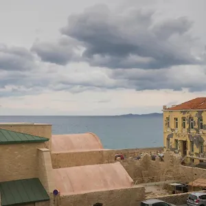 https://heraklion-old-port-apartments.rethymnohotels.net